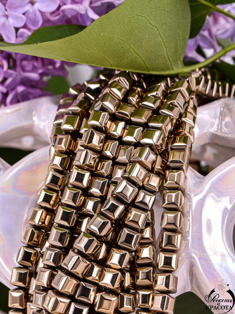 Бусины нить гематит Square Gold - 20 см