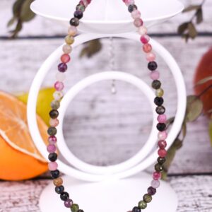 Бусы из турмалинов / Колье из натуральных камней